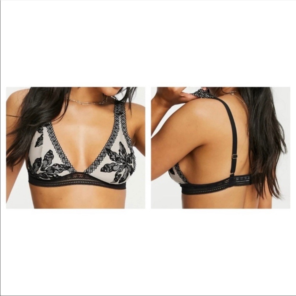 Free People ALIA Bralette! Black Combo color. S/M